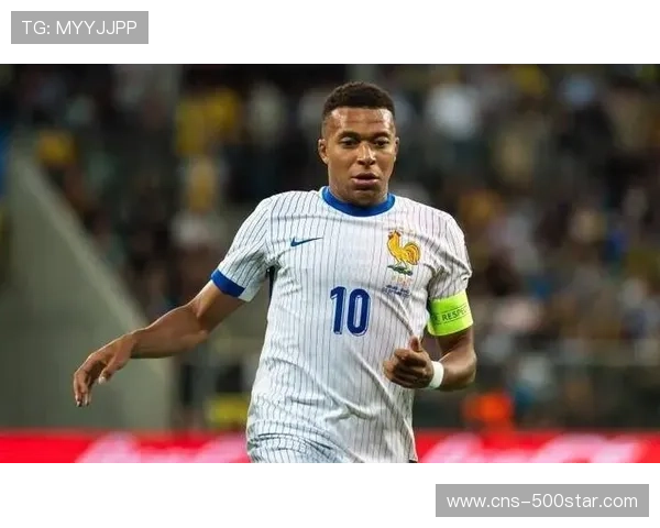 巴萨公布联赛大名单，莱万领衔锋线，佩德里因伤缺席