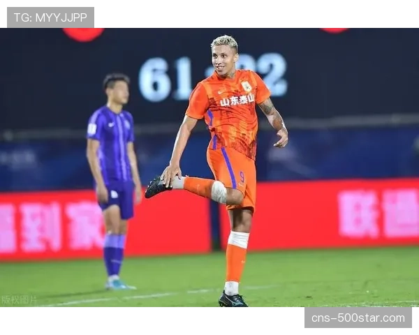 消息:山东泰山官方确认,外援克雷桑大腿肌肉拉伤将缺阵四周 消息:山东泰山官方确认,外援克雷桑大腿肌肉拉伤将缺阵四周